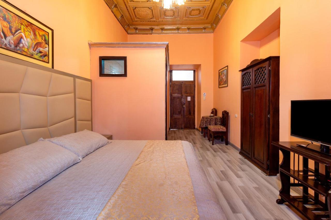 Hotel Majestic 1 Cuenca Exterior photo